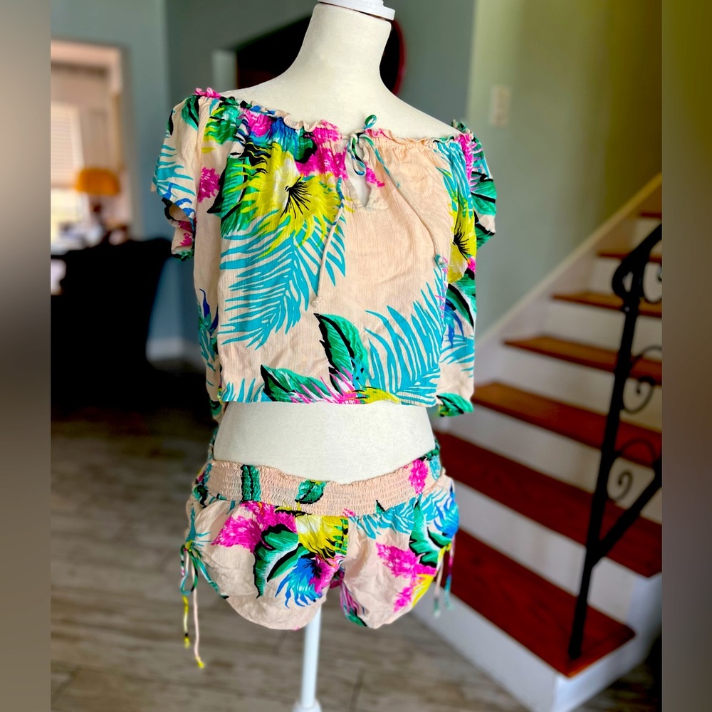 Vintage RipCurl shorts set size medium excellent condition